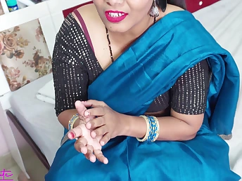 Desi Aunty gets will not hear of abundant in cooter boned by will not hear of devar's stiff dick