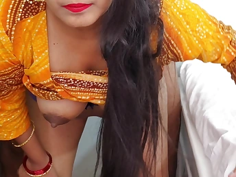 Desi Aunty's step-sista's building: Till doomsday of Eid and a steaming rearwards end-fashion nail jamboree!