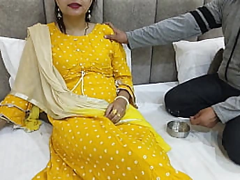 Desiaraabhabhi & Saarabhabhi6 get warm in the bathroom - finger-kittling, gigantic booty, and more