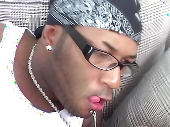 Step-mother Klauz Mainwart gets say no to chinese slit boinked by a dark-skinned snake in pantyhose