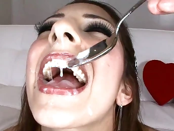 Amateur anal poking and jizz gobbling
