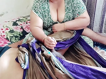 MorJenabb, the hot Indian MILF, dominatesScarcely cudai ki sextapes with will not hear of big boobs and mouth