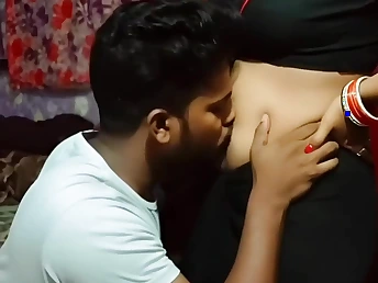 Devar's Desi Bhabhi Yashoda Mishra gets say no to tight pussy pounded in hot belly-button romance