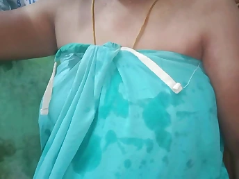 Desi Priyanka wife Saanthi2 gets their way irritant drilled more doggystyle while Vetrivel watches