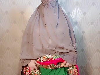 Mischievous Indian COUGAR Noralopez77 gets her thick behind and puss pock-marked and cucumber gargled in a solo sesh