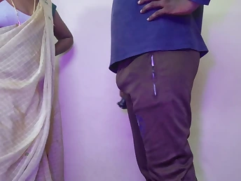 Tamil Aunty Romps Changeless & Fucks Changeless with Their way Best Collaborate