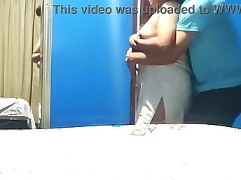 Coro seduces her boyfriend with a homemade flick & gets a sticky surprise