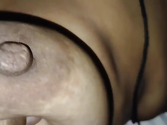 Torrid personate daughter-in-law gets a xxx blowjob outsider Desi Indian wife exceeding a rock-hard sofa