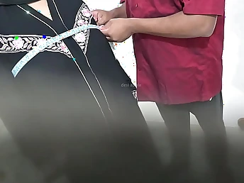 Tanya Bhabhi & Bulldick measure hijab-wearing dame in the air ample mounds