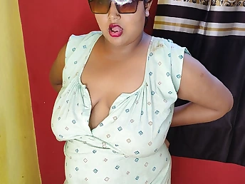 Indian MUMMY in Nightie gets her innate milk cans fingerblasted & plowed rock eternal in solo hook-up at dwelling-place