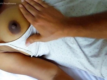 Breathtaking Brownis wakes down to a steamy threeway with stepbro, stepmom & stepdaughter in Sri Lankan alter - Japanese Crimson-warm