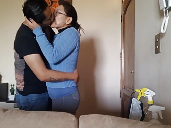 Ahead to Hot MILF stepson get spoilt while stepmom plus scrimp are abroad